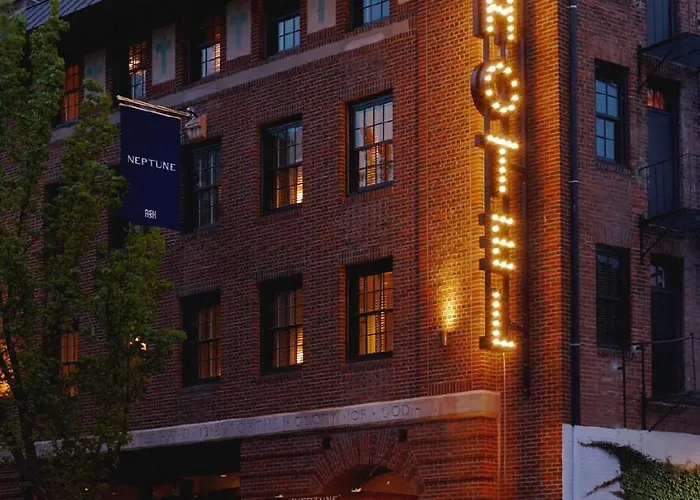 Neptune, An Ash Hotel