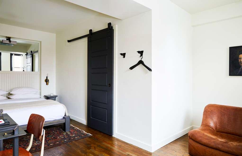Neptune, An Ash Hotel Providence