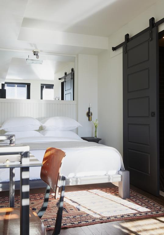 Hotel The Dean 4*