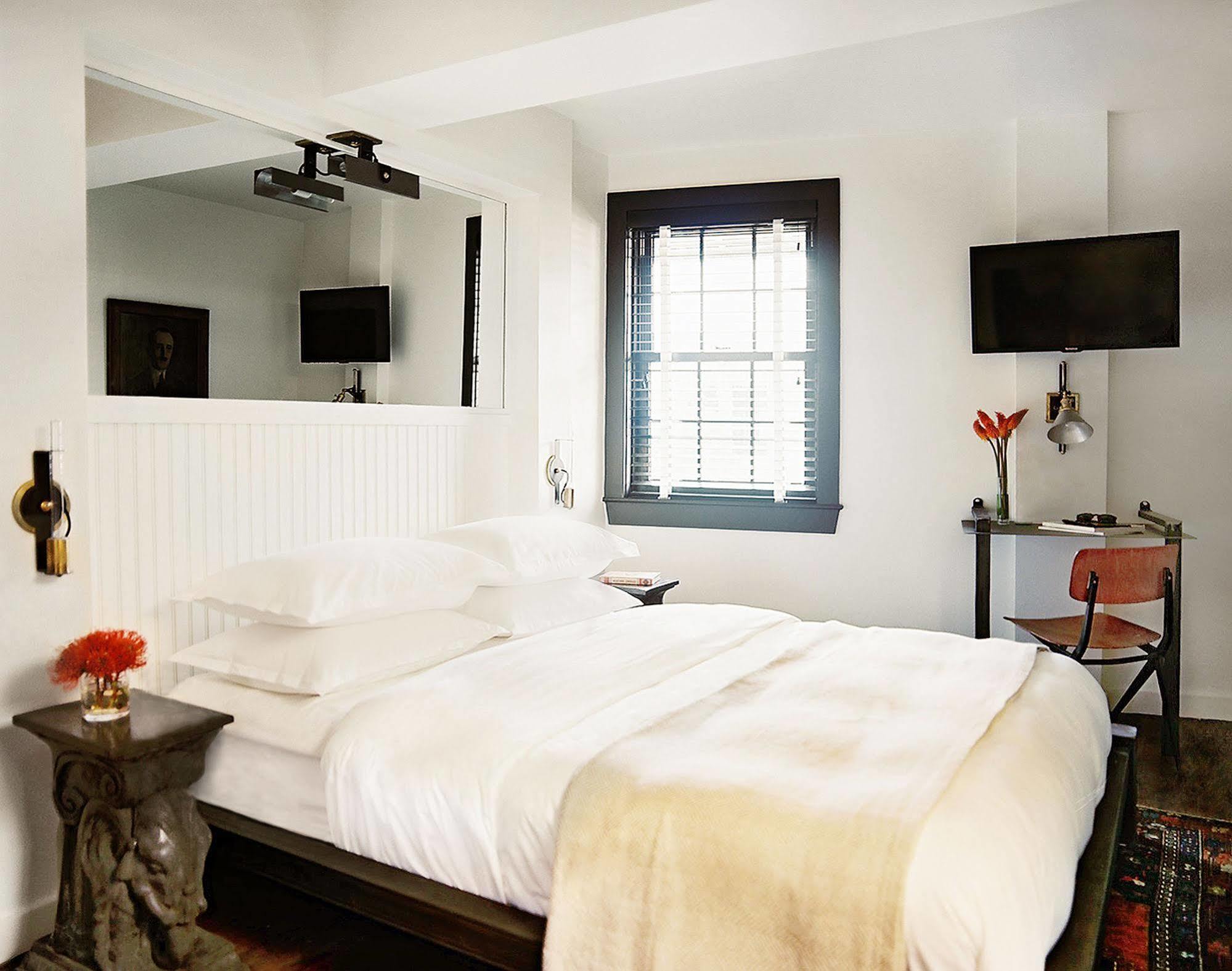Hotel The Dean Providence